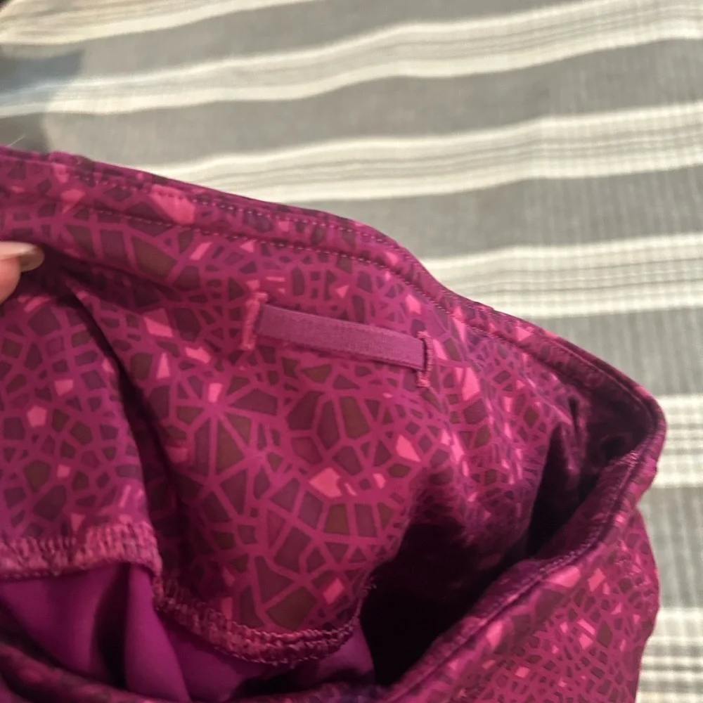 lululemon athletica Magenta Leggings - Picture 8 of 8